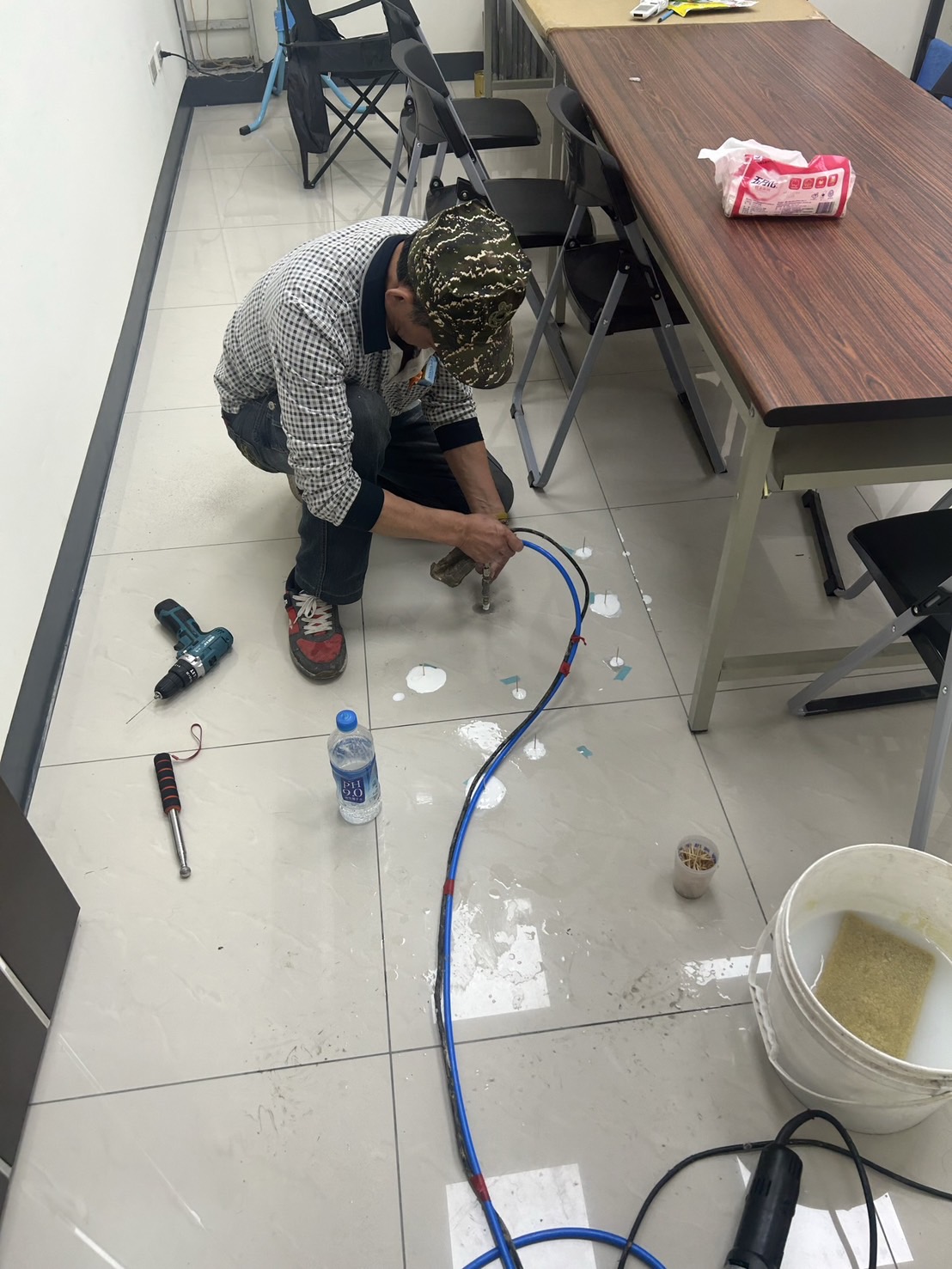 彰化磁磚空心灌注施工